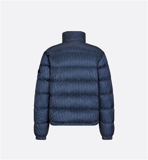 dior oblique daunenjacke blau|Dior Oblique Daunenjacke Funktionsjacquard in Marineblau.